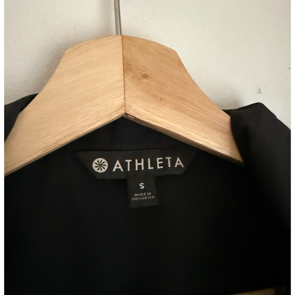 Athleta Ballard Waterproof Parka Jacket in Black - Picture 8 of 9